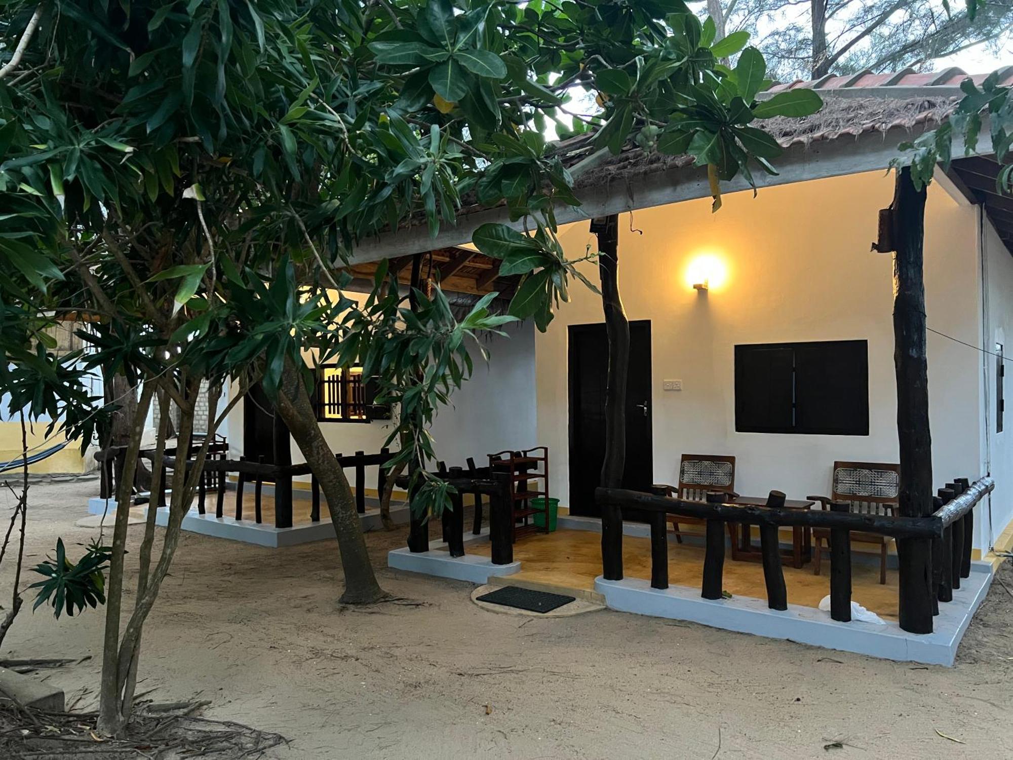Sand Dune Beach Resort & Surf Camp Arugam Bay Εξωτερικό φωτογραφία